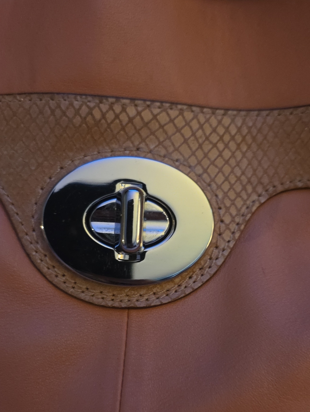 Coach Penelope Turn-Lock tote in a coral peach leather with snakeskin Trim - Picture 9 of 14